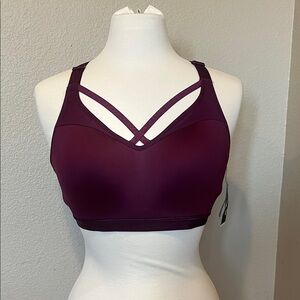 BNWT VICTORIA SPORT  SECRET SZ 36D LIGHTWEIGHT